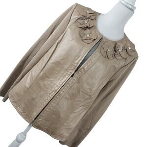 PETER NYGARD! GOLDEN BEIGE GENUINE LEATHER, FLORAL NECK JACKET, COAT! SZ XL